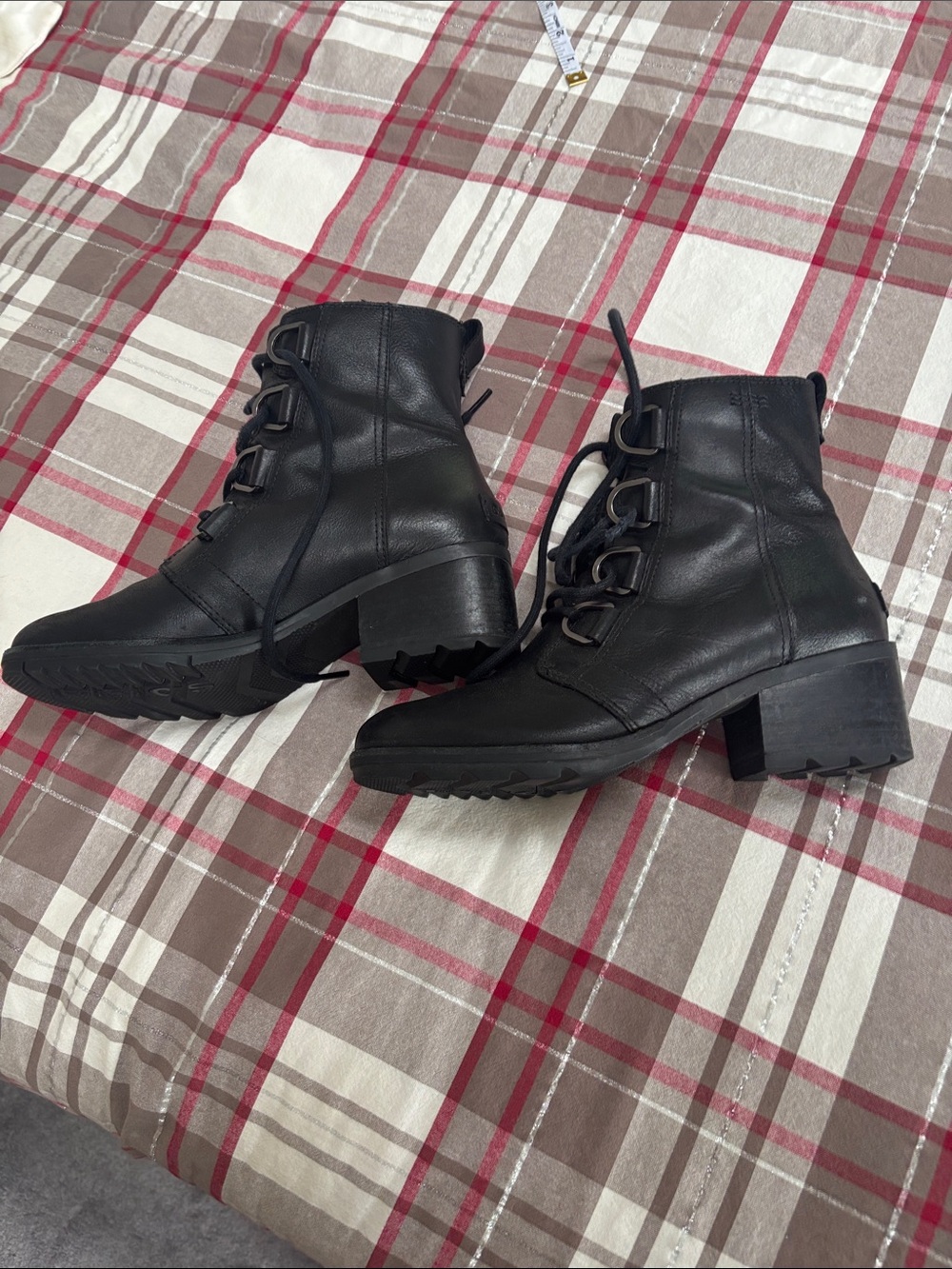 Sorel Black Lace-Up Chunky Heel Ankle Boots